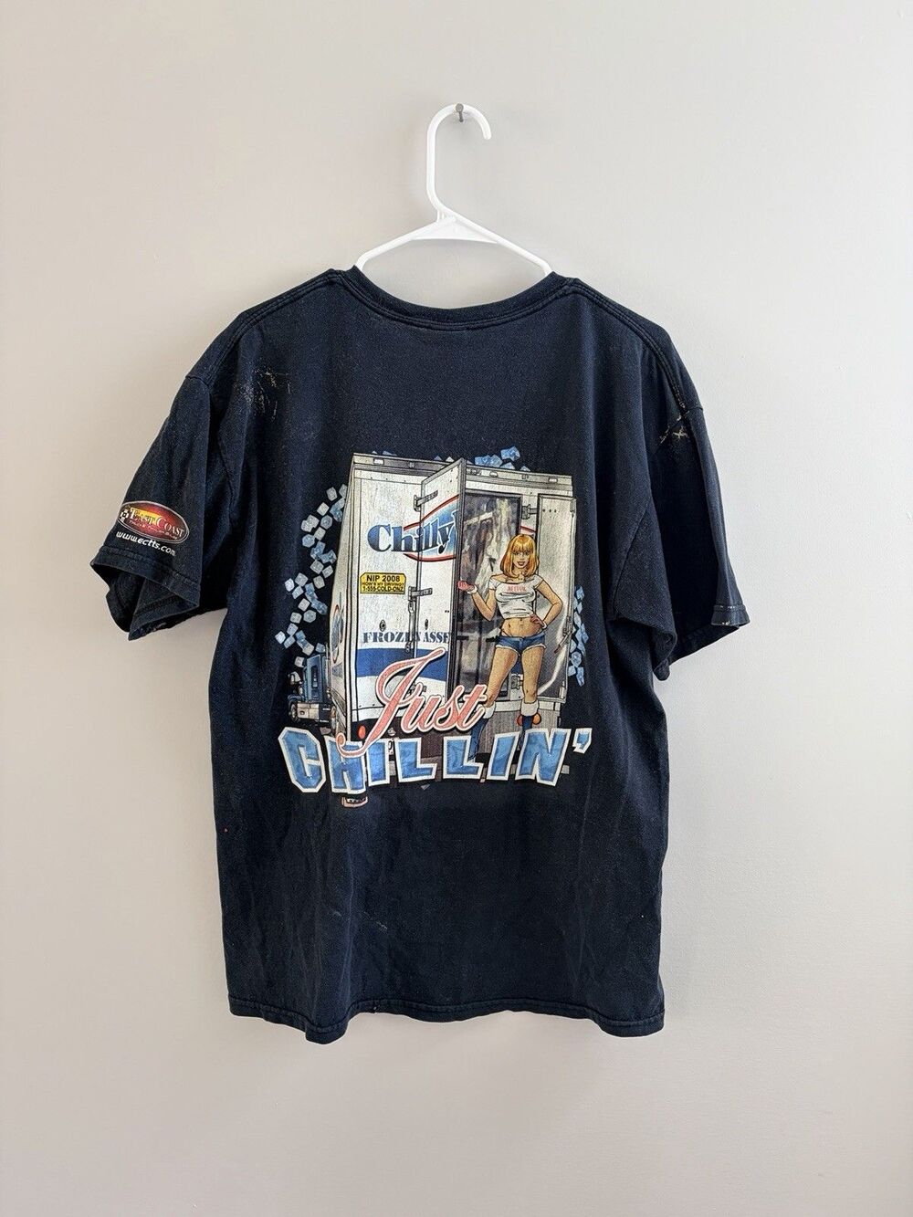 Casual vintage Just Chilling East Cost trucking Tshirt, L, Distressed, Y2K